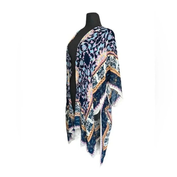 Lovestitch Hailee Floral Wrap Kimono one size - Picture 7 of 9
